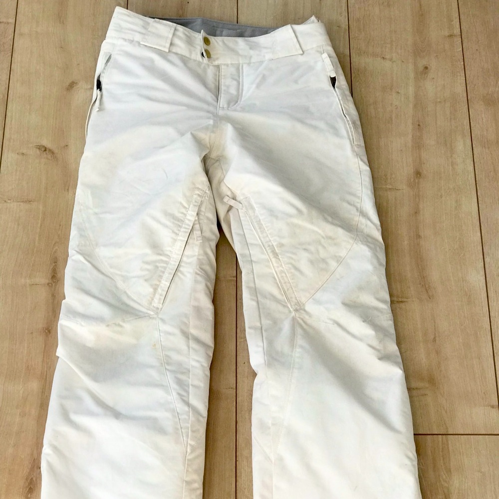 Women’s Columbia ski/snow pants. Size extra small.
